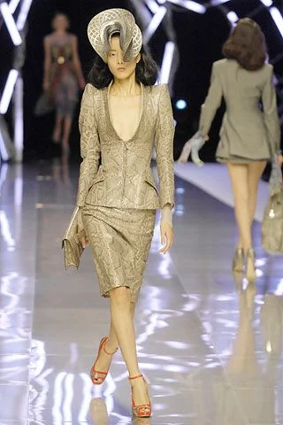 Look 9